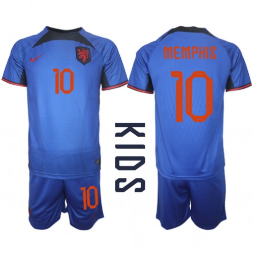 Fotbalové Dres Holandsko Memphis Depay #10 Dětské Venkovní MS 2022 Krátký Rukáv (+ trenýrky)